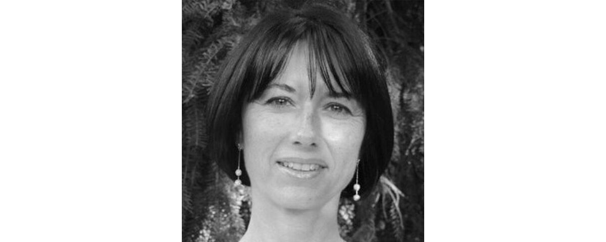 CLAIRE ROCHE